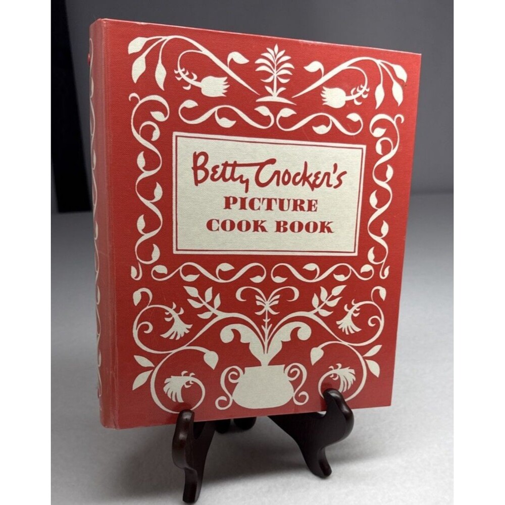 Betty Crocker's Picture Cook Book Facsimile Edition Hardcover Vintage Recipes